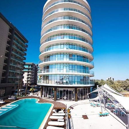 White Tower Mamaia Prestige Apartments Bagian luar foto