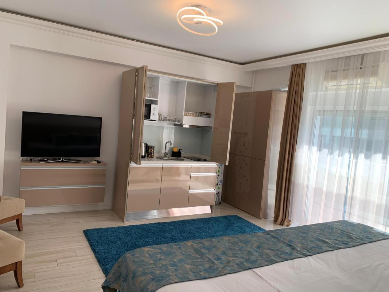White Tower Mamaia Prestige Apartments Bagian luar foto